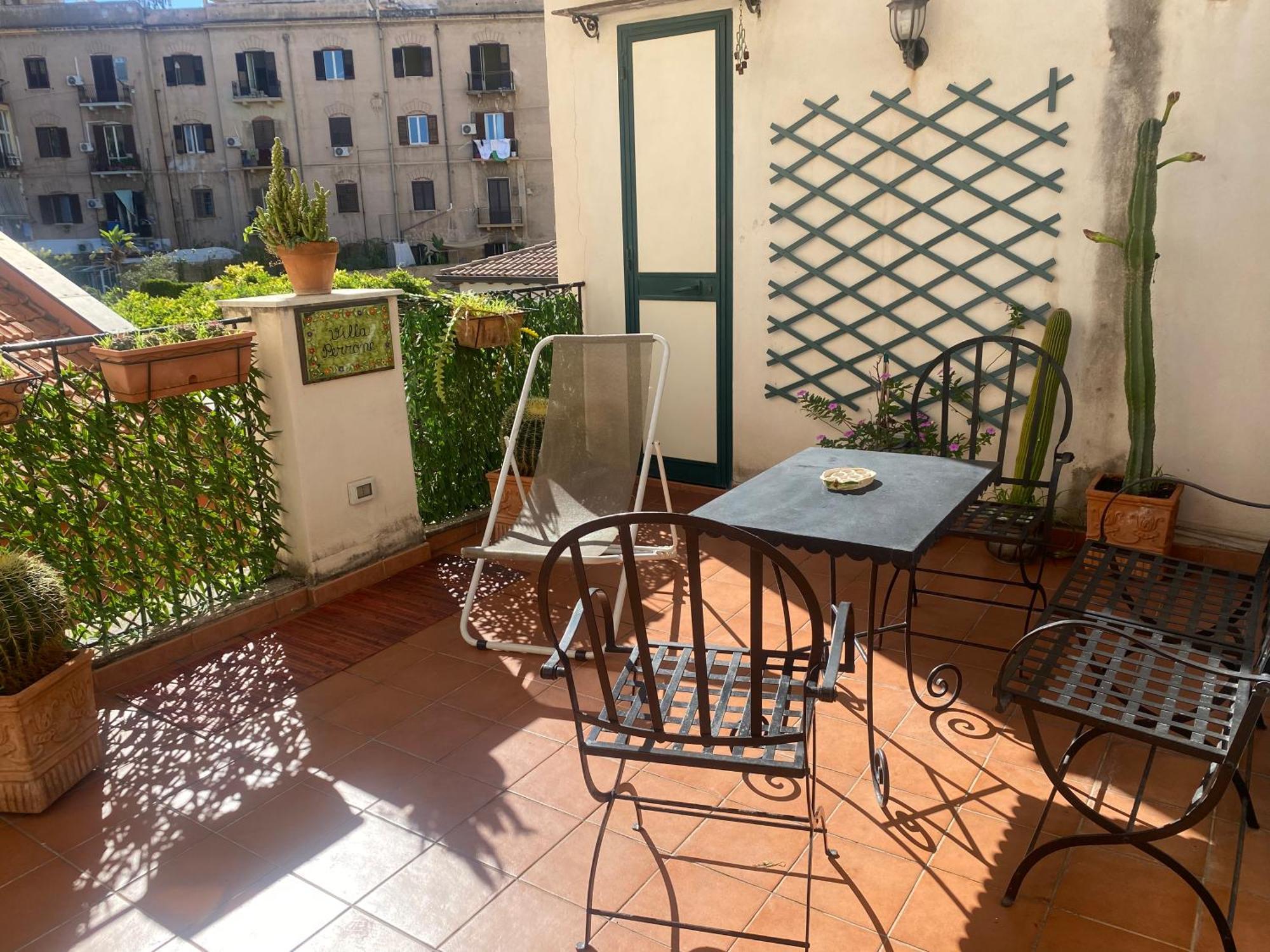 4 Passi Casa Vacanza 巴勒莫 外观 照片